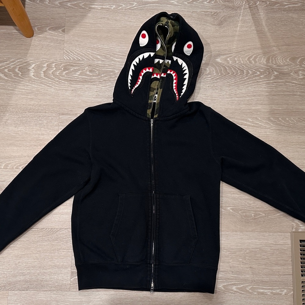 Bape Black Hoodie with Shark Design and Camouflage Interior